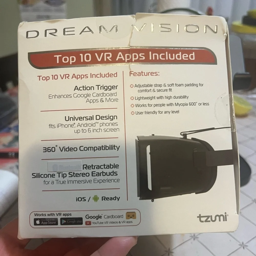 Black VR Smartphone Headset with Earbuds‎